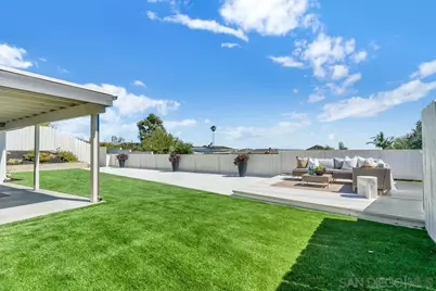  2105 Harbour Heights Rd, San Diego, CA 92109 - Photo 9