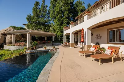  29166 Meadow Glen Way West, Escondido, CA 92026 - Photo 9