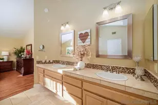 1831 Olympus Loop Dr, Vista, CA 92081 - Photo 39