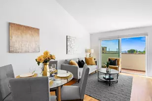 863 Agate St, San Diego, CA 92109 - Photo 5