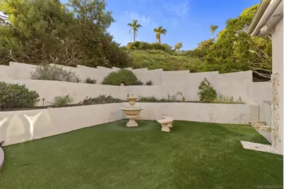  1028 Van Nuys St, San Diego, CA 92109 - Photo 47