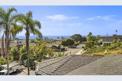  1028 Van Nuys St, San Diego, CA 92109 - Photo 13