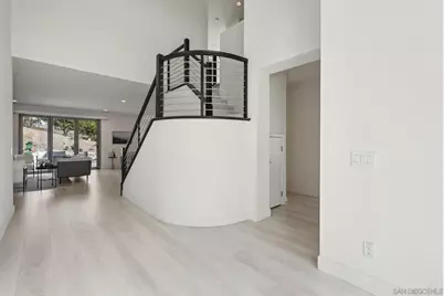  5970 Shaw Lopez Row, San Diego, CA 92121 - Photo 3