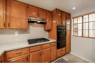  750 Breeze Hill Rd #100, Vista, CA 92081 - Photo 17