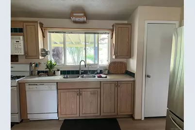  305 Velite Dr, Borrego Springs, CA 92004 - Photo 7