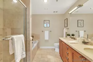 700 W E St, San Diego, CA 92101 - Photo 21
