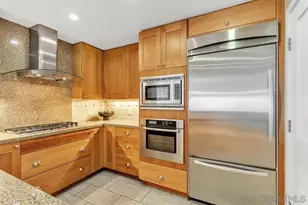 700 W E St, San Diego, CA 92101 - Photo 7