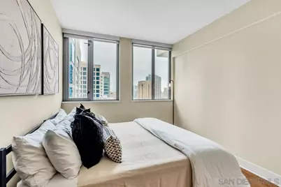  700 W E St #1905, San Diego, CA 92101 - Photo 19