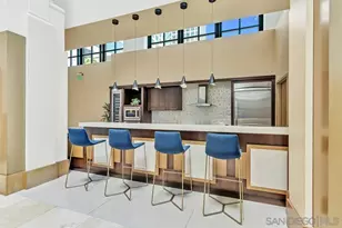 700 W E St, San Diego, CA 92101 - Photo 33