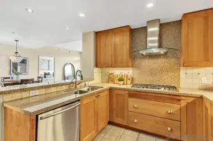 700 W E St, San Diego, CA 92101 - Photo 9