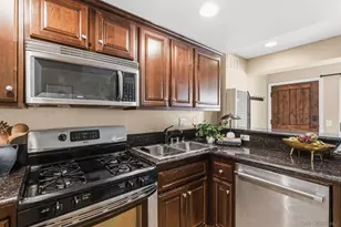 3927 Nobel Dr, San Diego, CA 92122 - Photo 7