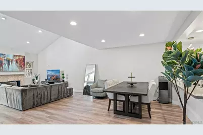  6228 Caminito Araya, San Diego, CA 92122 - Photo 5