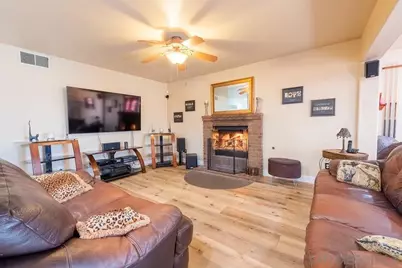  3626 W Ave J2, Lancaster, CA 93536 - Photo 45