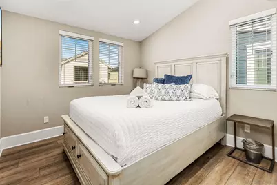  807 Jersey Ct, San Diego, CA 92109 - Photo 17
