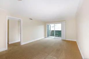 7509 Draper Ave, La Jolla, CA 92037 - Photo 11