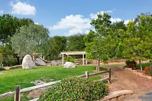 10689 Laurel Path, Escondido, CA 92026 - Photo 43