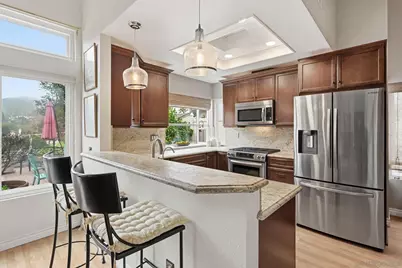  10847 Matinal Cir, San Diego, CA 92127 - Photo 9