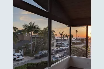  934 Candlelight Place, La Jolla, CA 92037 - Photo 3