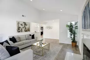 10366 Rancho Carmel Dr, San Diego, CA 92128 - Photo 3