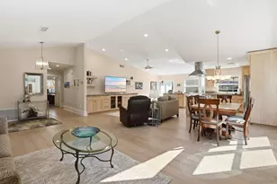 1693 Honeysuckle Ct, Encinitas, CA 92024 - Photo 23