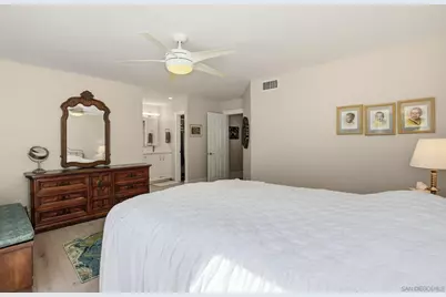  1693 Honeysuckle Ct, Encinitas, CA 92024 - Photo 45