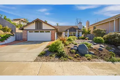  1693 Honeysuckle Ct, Encinitas, CA 92024 - Photo 5