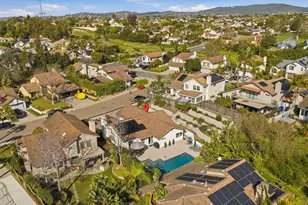 1693 Honeysuckle Ct, Encinitas, CA 92024 - Photo 9