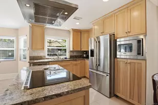 1693 Honeysuckle Ct, Encinitas, CA 92024 - Photo 25