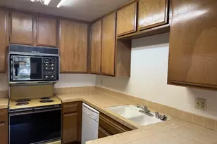 6757 Friars Rd, San Diego, CA 92108 - Photo 3