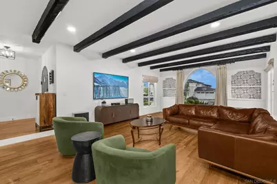  2318 Plum St, San Diego, CA 92106 - Photo 11