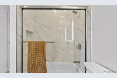  4909 Pacifica Dr, San Diego, CA 92109 - Photo 31