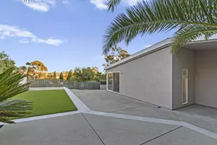 4909 Pacifica Dr, San Diego, CA 92109 - Photo 3