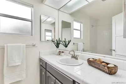  241-243 F Avenue, Coronado, CA 92118 - Photo 19