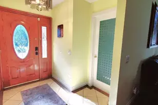 14491 Pinewood Rd, Tustin, CA 92780 - Photo 3