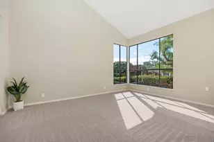 11930 Calle Suntuoso, San Diego, CA 92128 - Photo 9