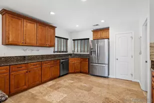 10620 Garden Way, Spring Valley, CA 91978 - Photo 13
