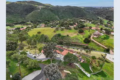  29509 Hoxie Ranch Rd, Vista, CA 92084 - Photo 57