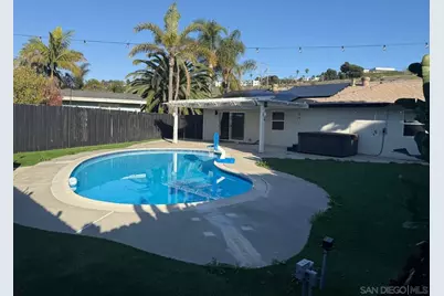  3516 Las Vegas Dr, Oceanside, CA 92054 - Photo 17