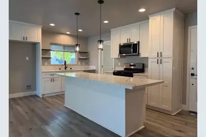  3516 Las Vegas Dr, Oceanside, CA 92054 - Photo 3