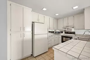 10400 Caminito Cuervo, San Diego, CA 92108 - Photo 15