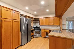 9969 Sierra Madre Rd, Spring Valley, CA 91977 - Photo 13