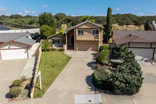 4676 Huggins, San Diego, CA 92122 - Photo 1
