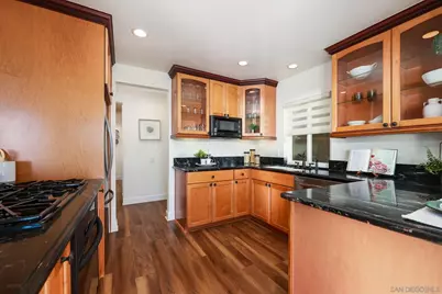  234 Turf View Dr, Solana Beach, CA 92075 - Photo 11