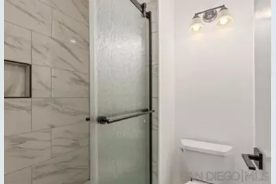  4600 Lamont St #204, San Diego, CA 92109 - Photo 9