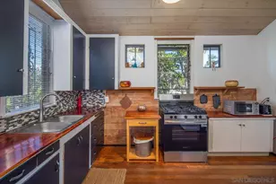 432 E 5th St, National City, CA 91950 - Photo 9