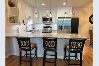  425 Autumn Dr #25, San Marcos, CA 92069 - Photo 1