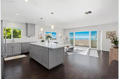  2044 Edinburg Avenue, Cardiff by the Sea, CA 92007 - Photo 7