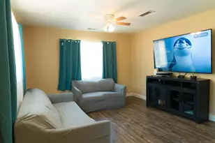 10179 Canyon Dr, Escondido, CA 92026 - Photo 15