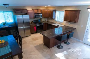 10179 Canyon Dr, Escondido, CA 92026 - Photo 9