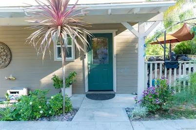  10179 Canyon Dr, Escondido, CA 92026 - Photo 7